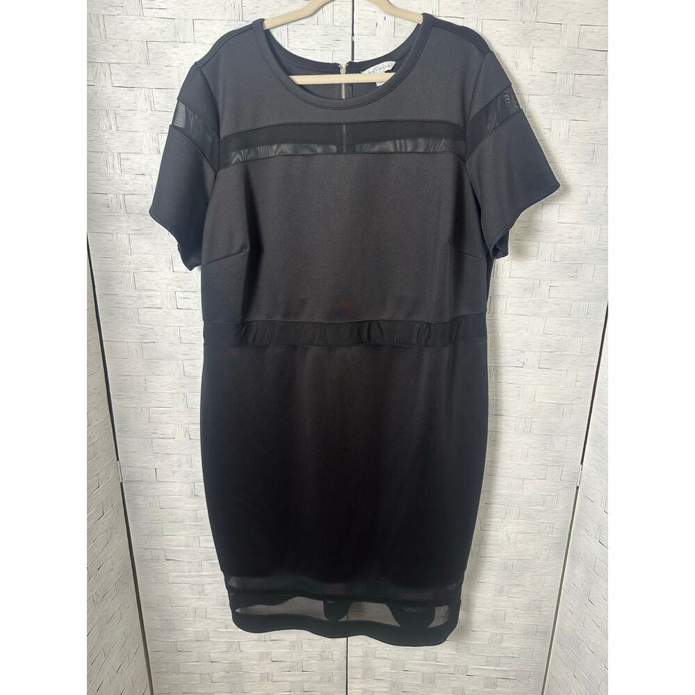 Boutique little black dress short sleeve round neck zip back share plus size